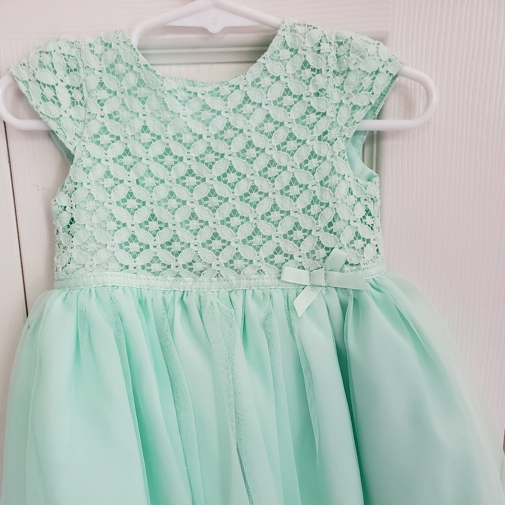 Carter's 6-9 month dress